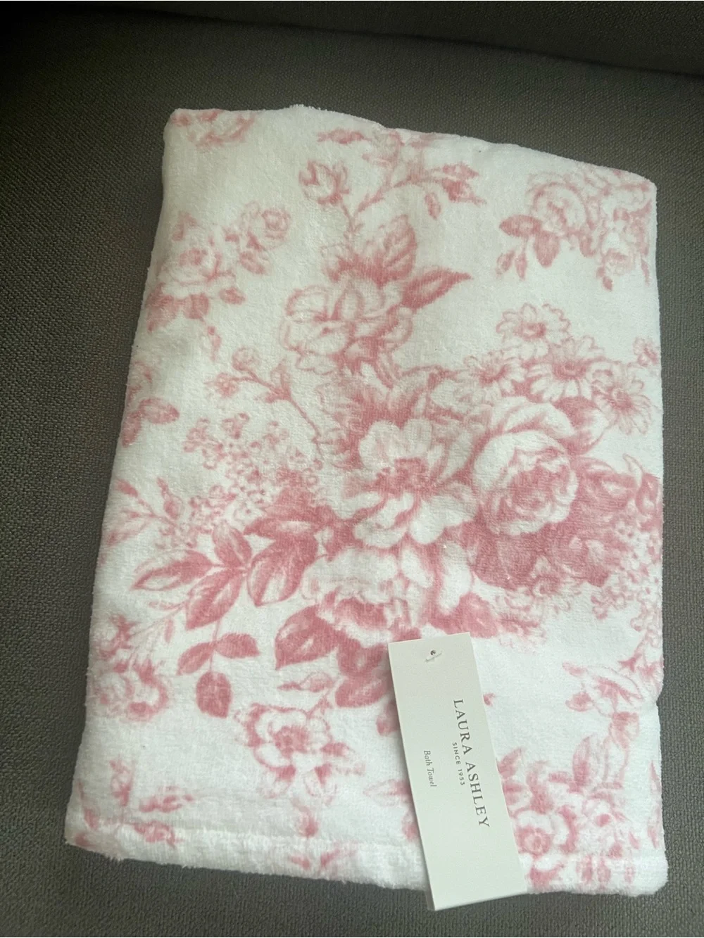6pc Laura Ashley Pink Toile Floral Bath Towel Set